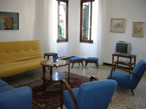 5 person comfort 2 room apartment with canal view, balcony, and private facilities