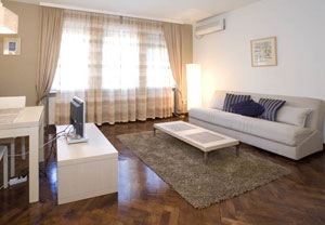 3 person superior apartment with city view, terrace, and private facilities (shower)