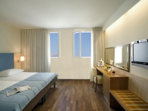 Superior double with sea view, and private facilities