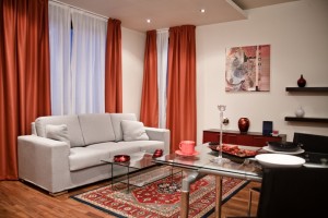 4 person deluxe 1 room apartment with city view, king bed, and private facilities