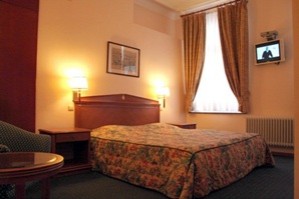 Comfort double or twin with private facilities (shower)