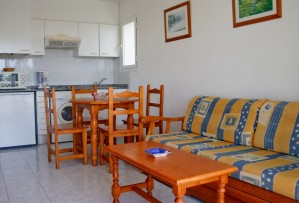 6 person standard 2 room apartment with garden view, terrace, and private facilities (bath and shower)