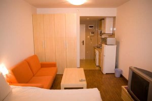 Standard triple with city view, and private facilities