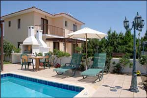 6 person 3 room villa