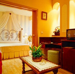 2 person suite