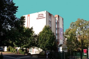 L'Amandier Logis de France, France, Nanterre