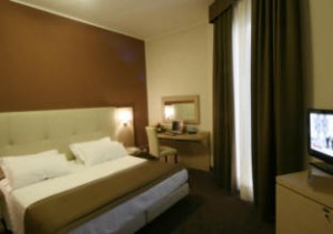 Classic double with private facilities (shower), and breakfast