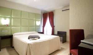 Standard single with private facilities