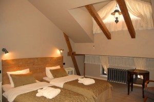Standard double with private facilities (shower)