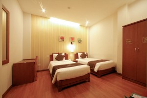 Superior double or twin with king bed, and private facilities (bath and shower)